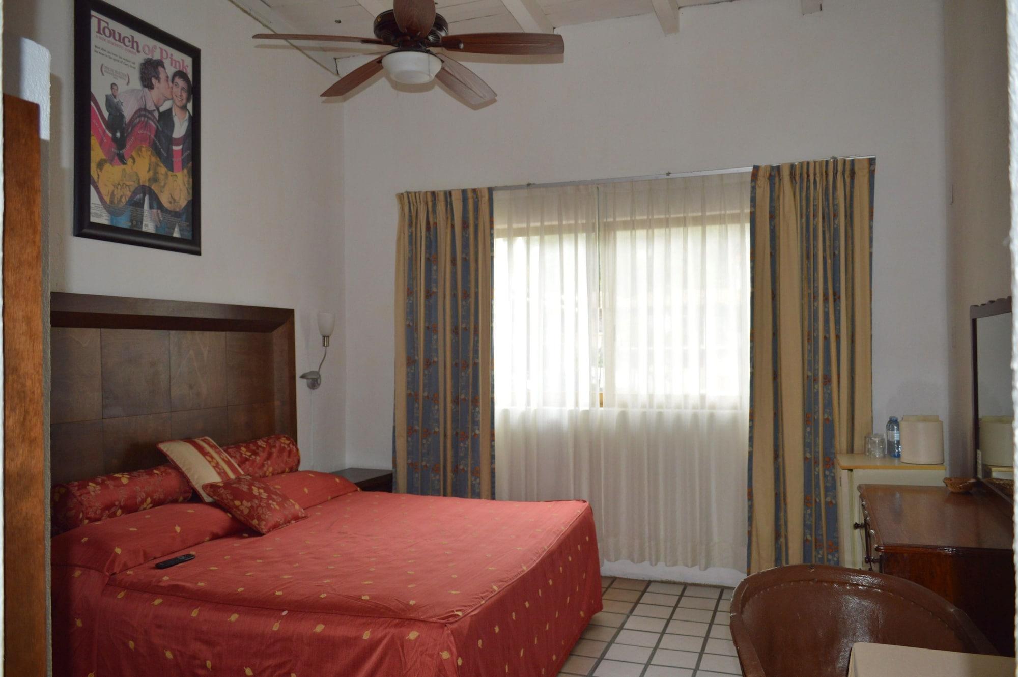 Hotel Mercurio - Gay Friendly Puerto Vallarta Bagian luar foto