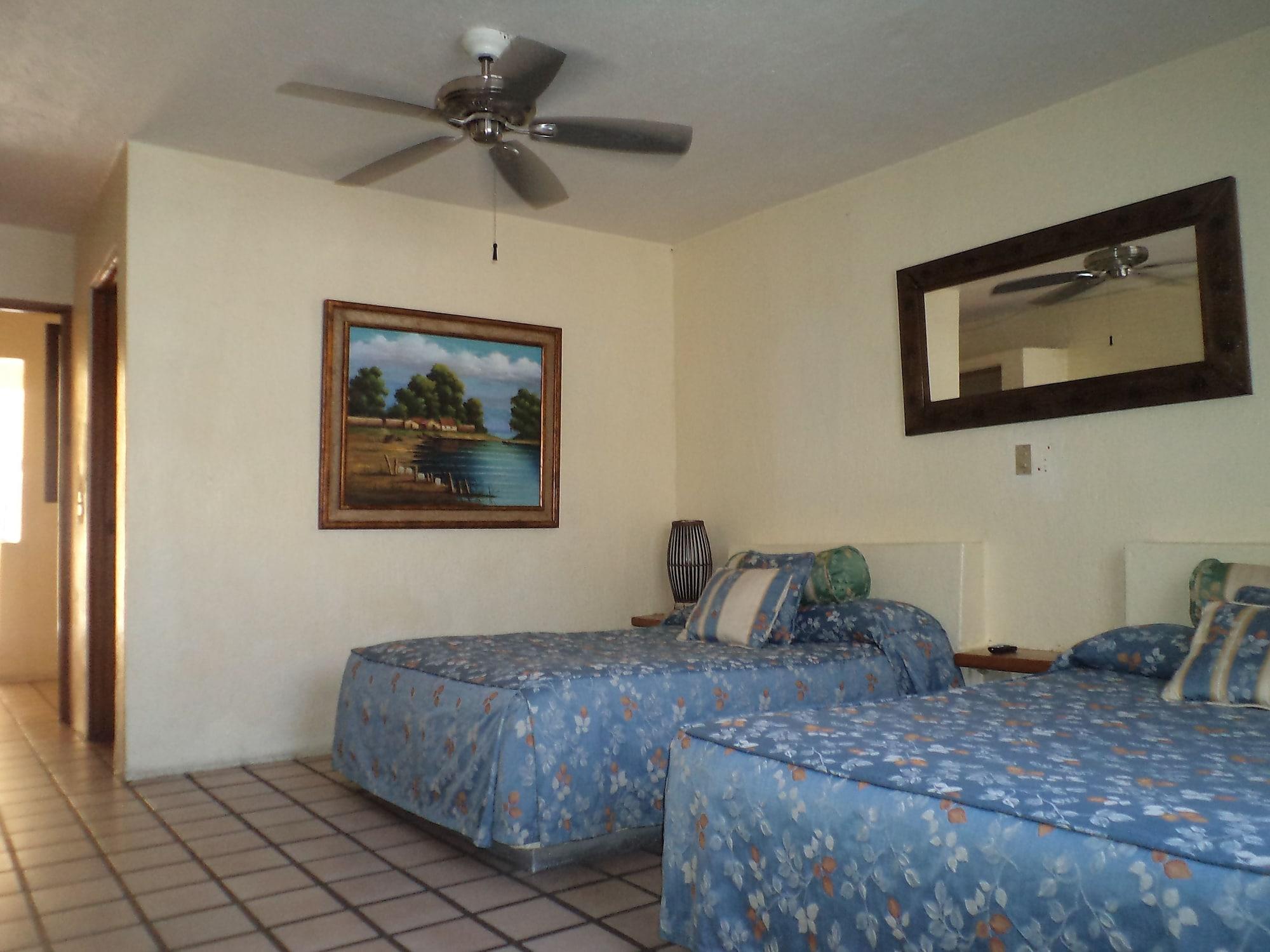Hotel Mercurio - Gay Friendly Puerto Vallarta Bagian luar foto