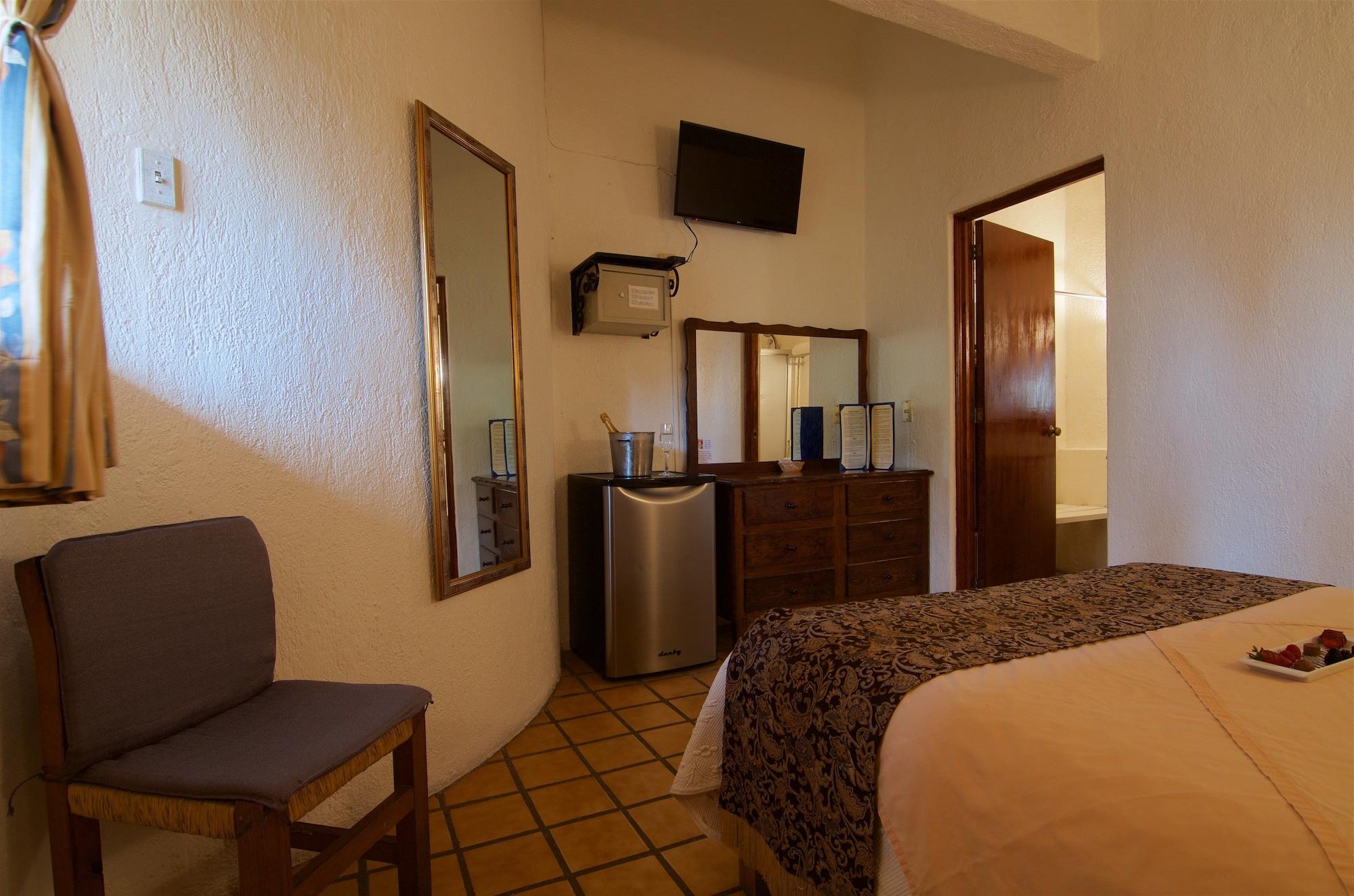 Hotel Mercurio - Gay Friendly Puerto Vallarta Bagian luar foto